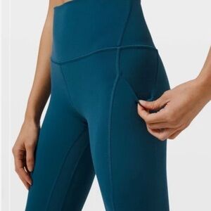 NWT-lululemon Align w/ pockets 25”